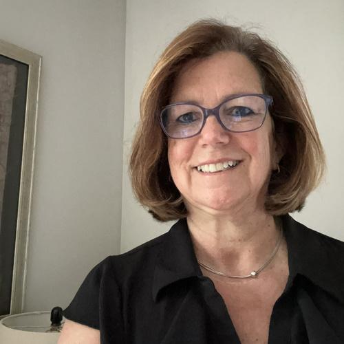 Elizabeth Andres headshot